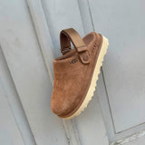 brune Goldenstar clogs fra UGG