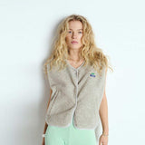 Lysegrå teddy vest fra American Vintage