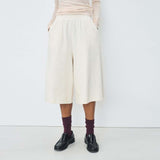 Råhvide sweatshorts fra American Vintage