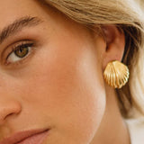 Forgyldte muslinge øreringe fra Anni Lu