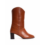 Brune læder støvler med hæl fra Anonymous copenhagen