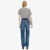 Grå basic t-shirt fra APC i Hausfrau