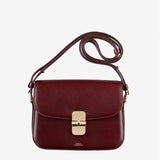 Vin rød skind taske fra APC i Hausfrau