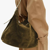 A.P.C. Vera Maxi taske - Kaki Fonce ruskind