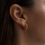 rå, enkle sølv øreringe