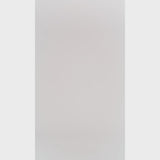 video med pige i blomstret silkekjole købt i HAUSFRAU