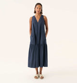 Navy blå kjole med lommer fra Rue de Tokyo