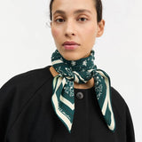 SKALL STUDIO classic scarf 90x90 - pine green
