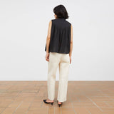 Luftig top i sort fra Skall Studio