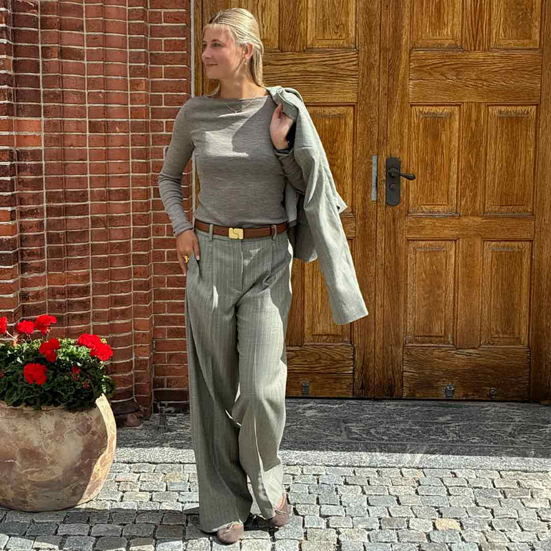 LOLO BALLERINA Capri suede ballerina - grå brune