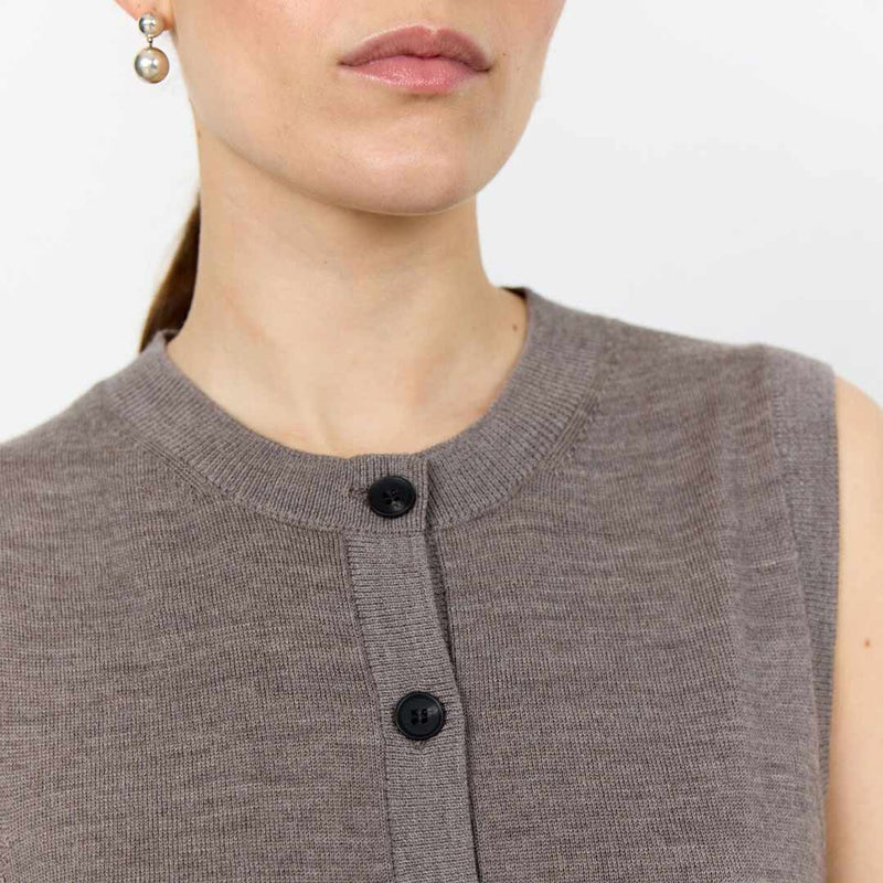 LEVETE ROOM Ismaila 11 vest - walnut
