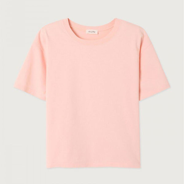 lyserød tshirt