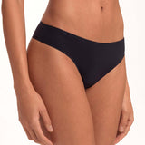 HANRO Thong Invisible Touch trusser - sorte