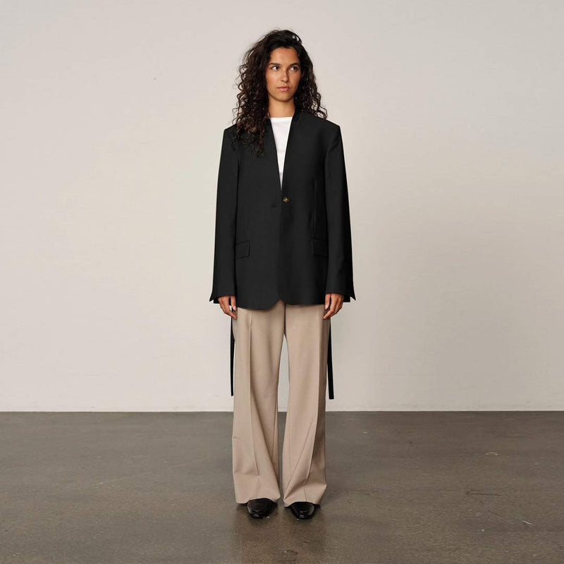 HERSKIND Clarissa Regular Blazer - sort