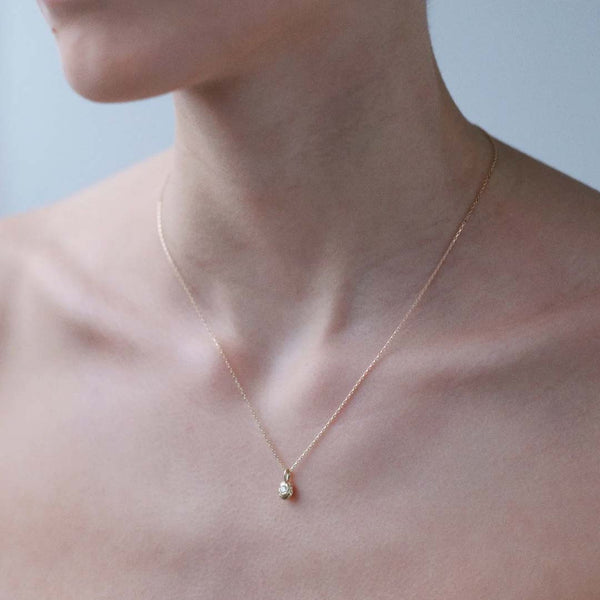 flot guld halskæde med diamant købt i HAUSFRAU