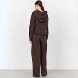 Brun hoodie med lynlås fra Levete Room