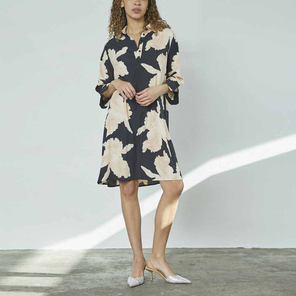 LOVE & DIVINE love441-36 kjole - Black/Flower