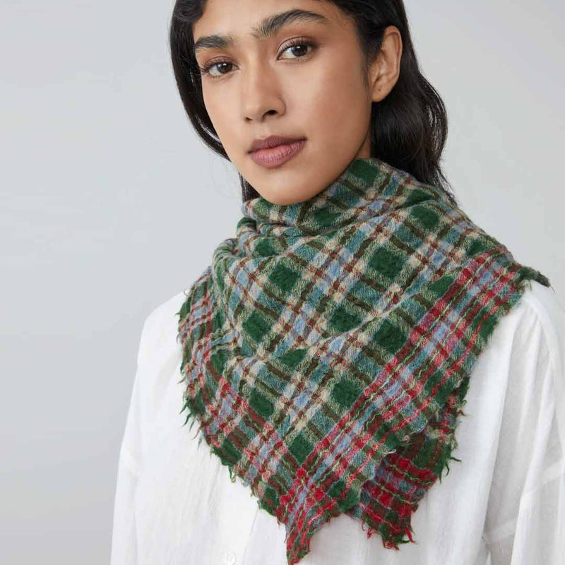 MOISMONT Magda tørklæde No. 793 - British Green