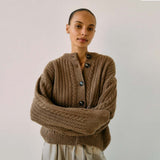 PROEM PARADES Gertrud Cable Cardigan - Coffee Melange