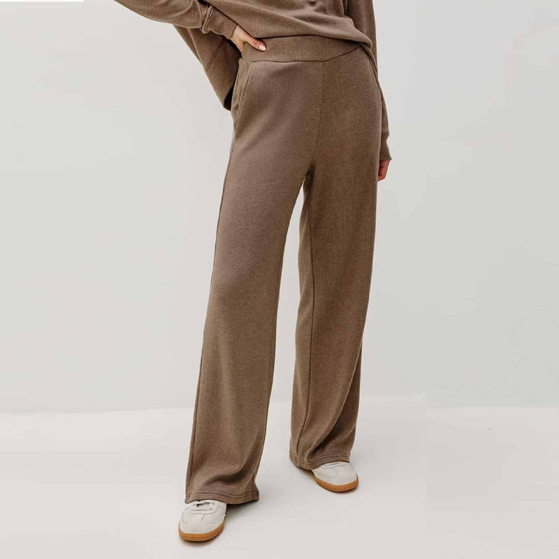 Bløde sweatpant med brede ben i brun fra Rails