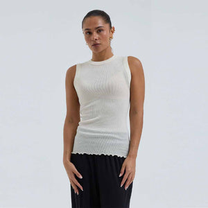SEAMLESS BASIC Wooly tank uld top - off white