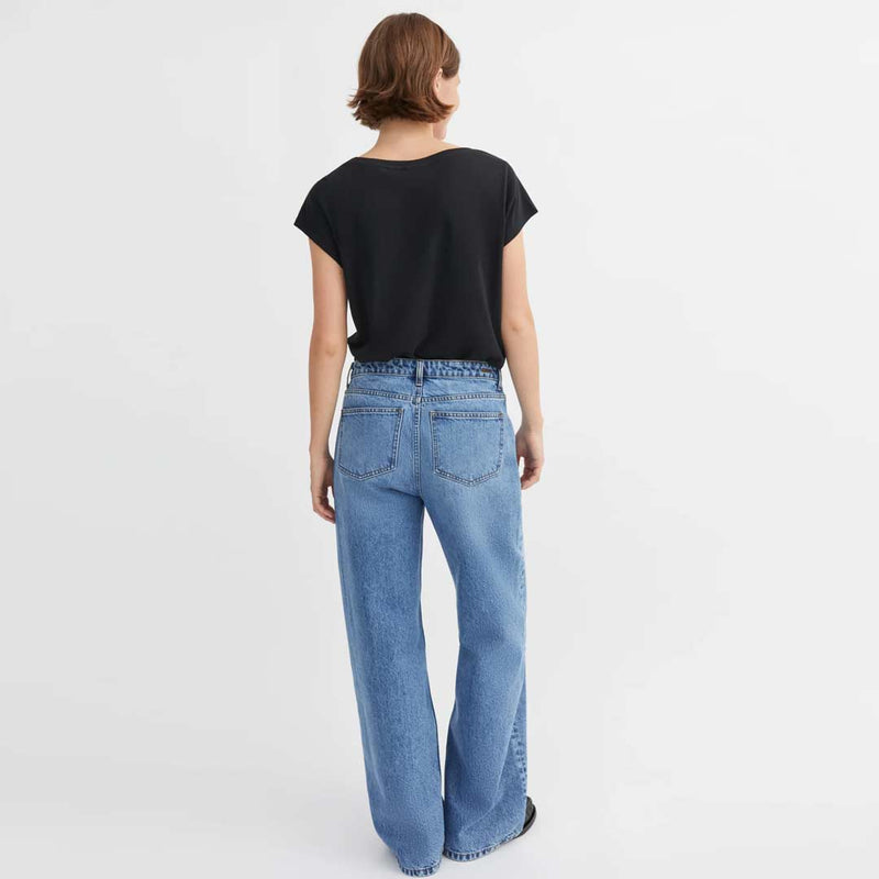 Vide jeans i blå fra Skall studio