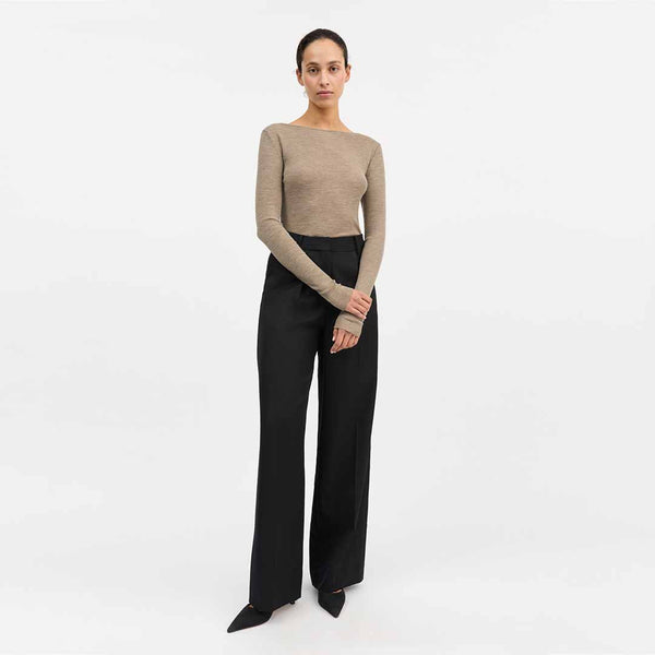 SKALL STUDIO Amy wide neck bluse - brun