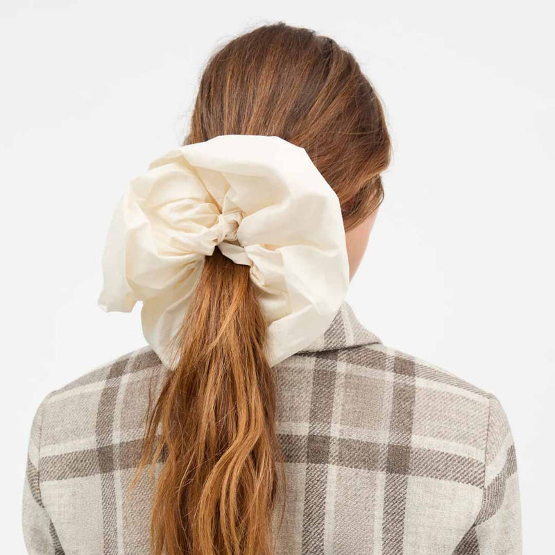 SKALL STUDIO Big scrunchie - Ivory