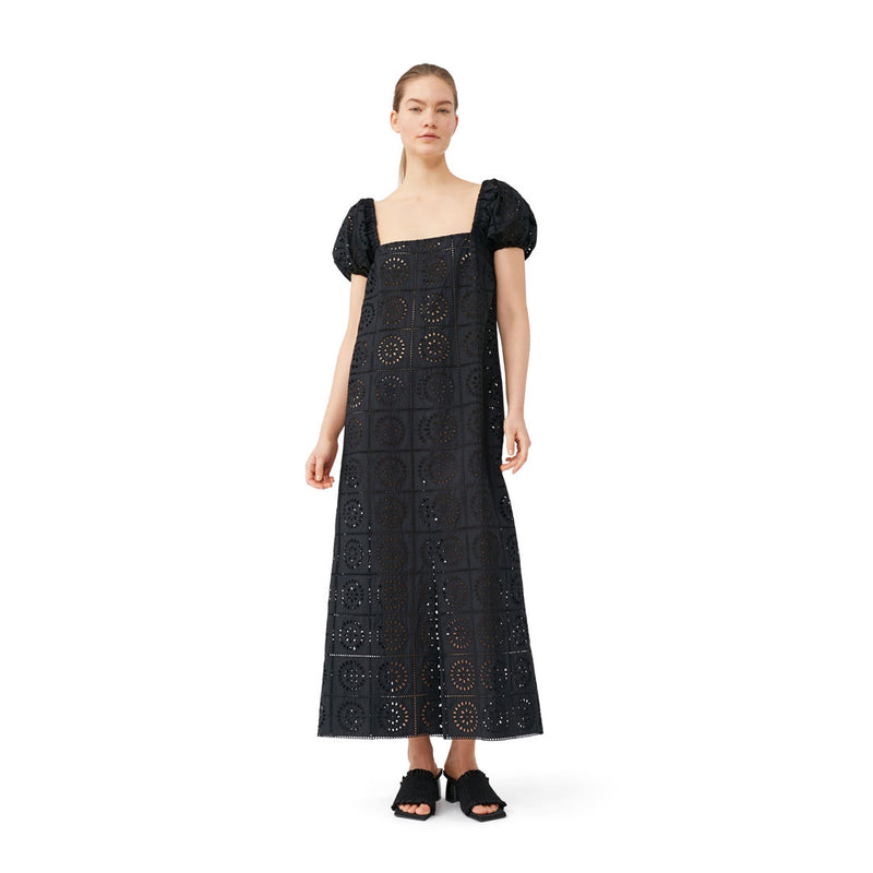 komfortabel Religiøs etc Ganni kjoler: Sort F7809 Broderie Anglaise midi kjole 🖤 Ganni online –  HAUSFRAU