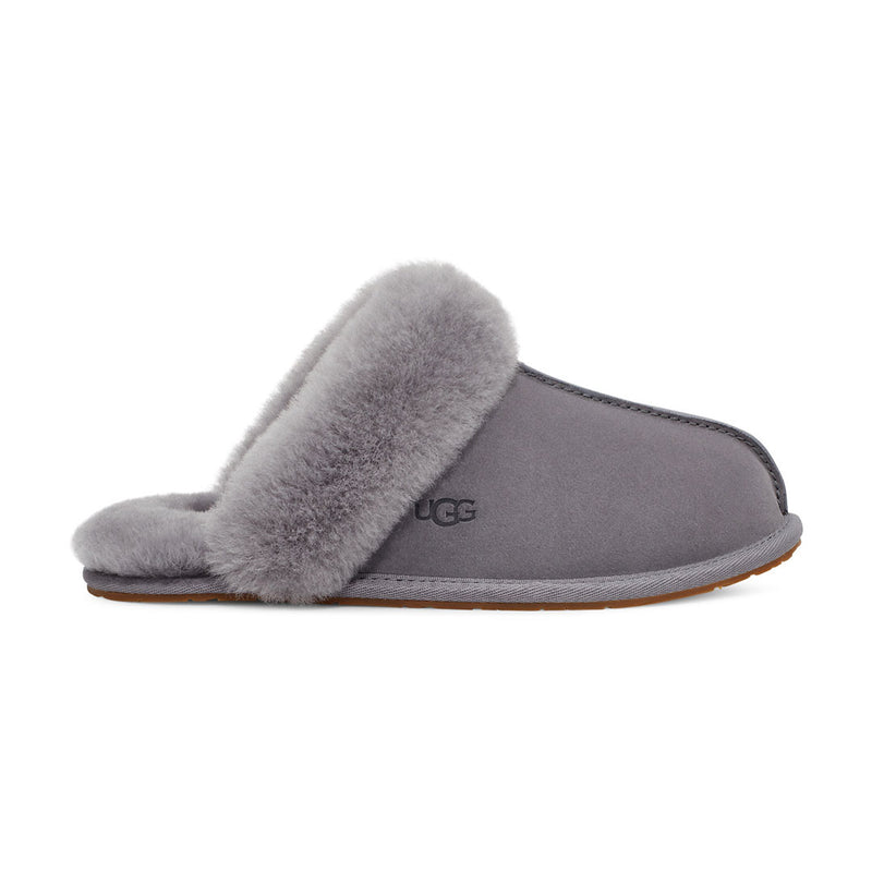Manifest Soar Claire UGG hjemmesko i Silkeborg: grå Scuffette slippers med pels, Online ! –  HAUSFRAU